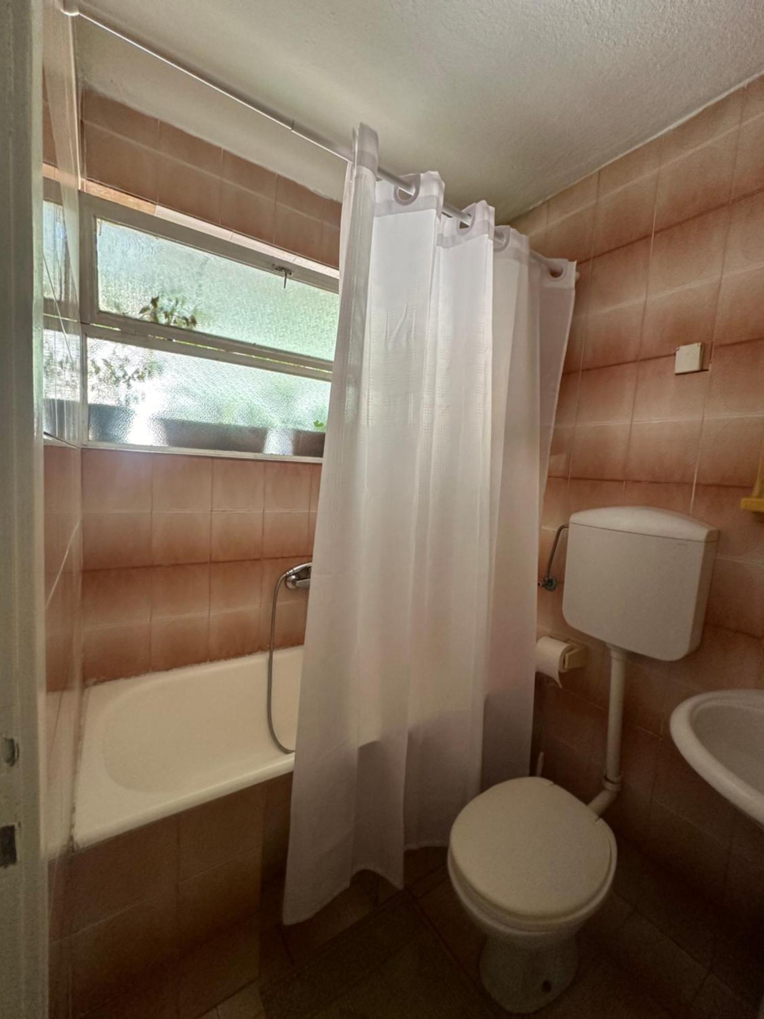 Astakos Apartments บุดวา ภายนอก รูปภาพ
